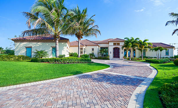 Best Driveway Resurfacing Pavers  in Aurora, IL